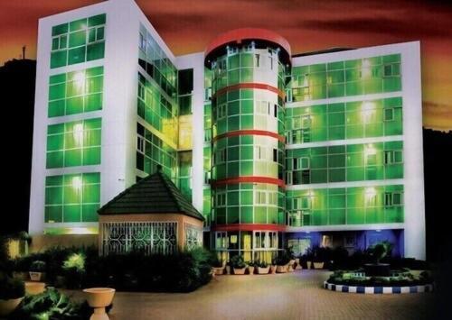 Hotel Univers 3 Aeroport Luxe นีอาเมย์ ภายนอก รูปภาพ