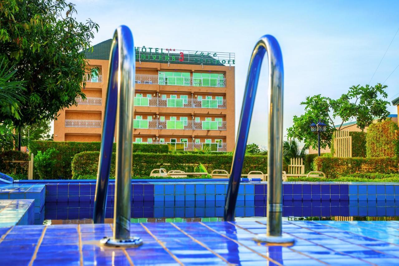 Hotel Univers 3 Aeroport Luxe นีอาเมย์ ภายนอก รูปภาพ